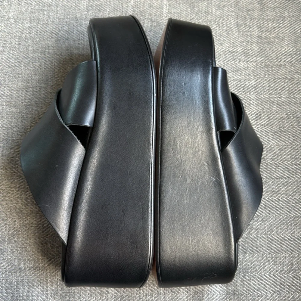 Women's Black Platform Slide Sandals